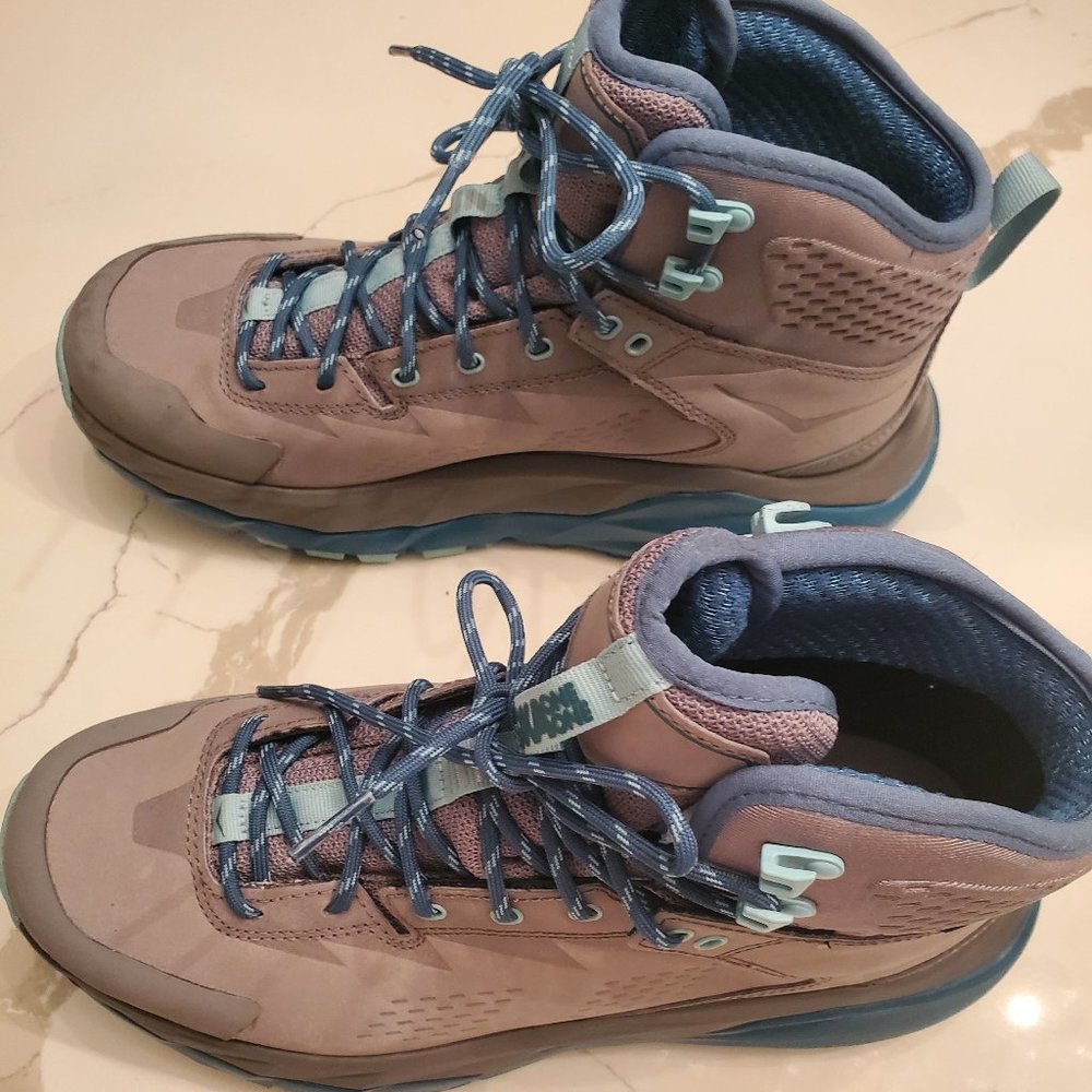 HOKA Women's Kaha GORE-TEX Hi GORE-TEX waterproof booties/waterproof king Boots.